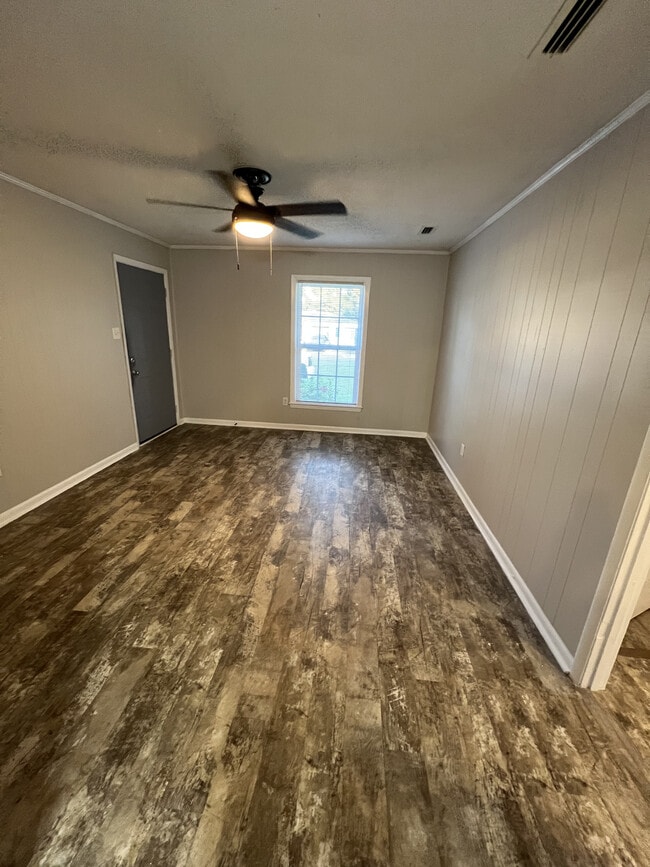 Photo - 4003 Camellia Dr Unit C