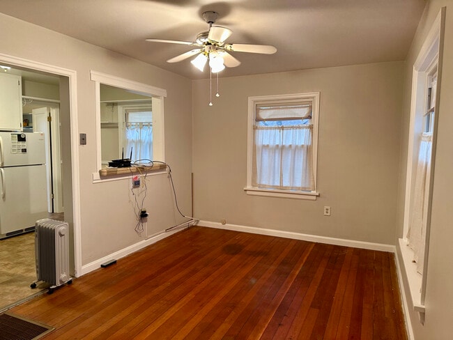 Photo - 114 Taulman St