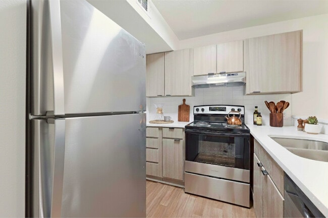 Photo - Enclave at North Point Apartments