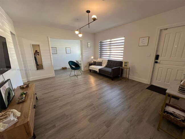 Photo - 2788 SW 33rd Ct