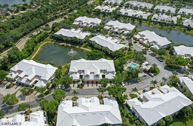 Building Photo - 4680 Hawks Nest Way Unit D-103