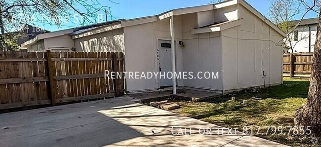 Building Photo - 6706 Tyree St Unit 6706 Tyree St B Rental