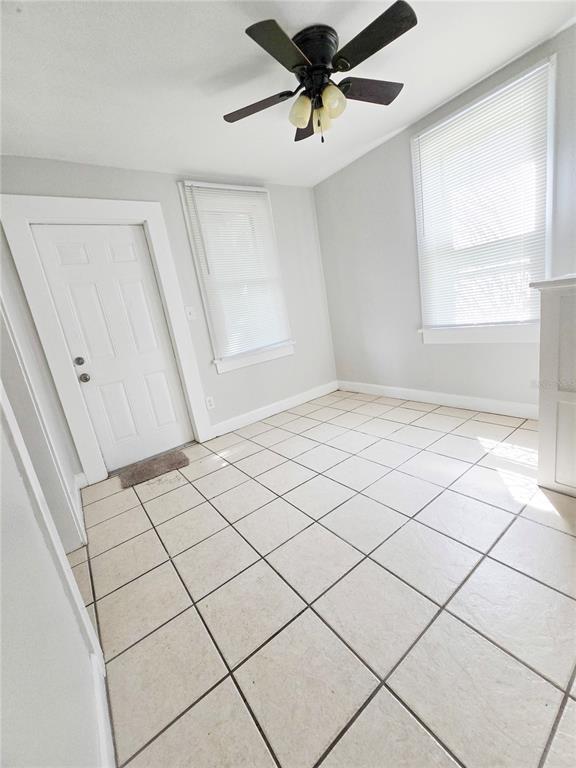 Photo - 115 8th St SE