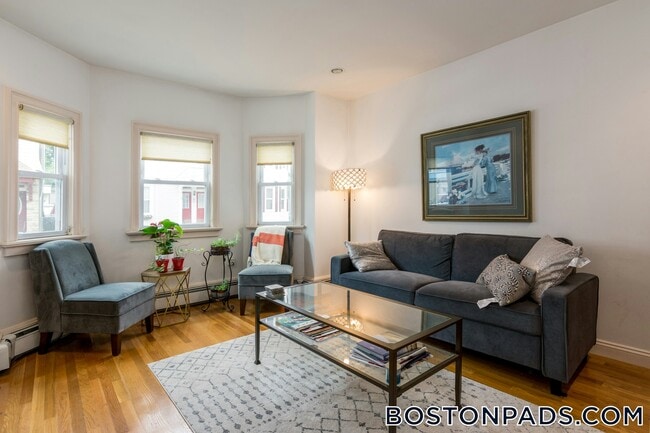 Photo - 162 L St Unit 1