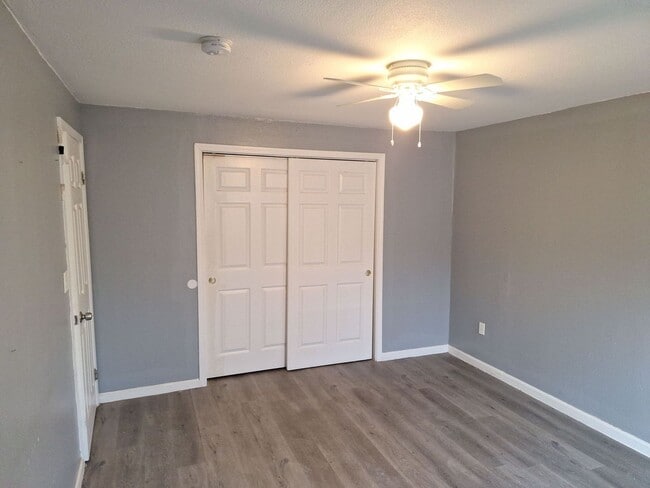 Building Photo - 2416 Kentucky St Unit 163 2416 1/2 Rental