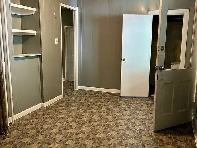 Photo - 25 N Washington St Unit Apartment D