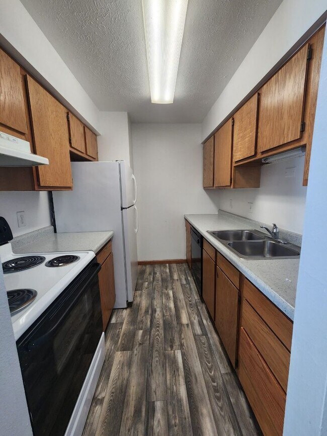 Hidden Bluffs Apartments