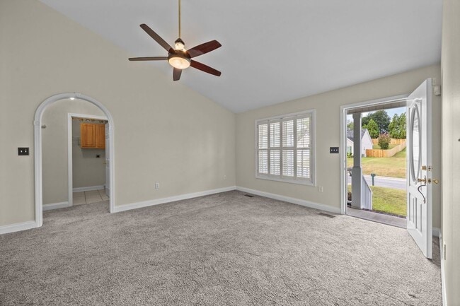 Photo - Highly desirable St Andrews subdiv. 3 bed,...
