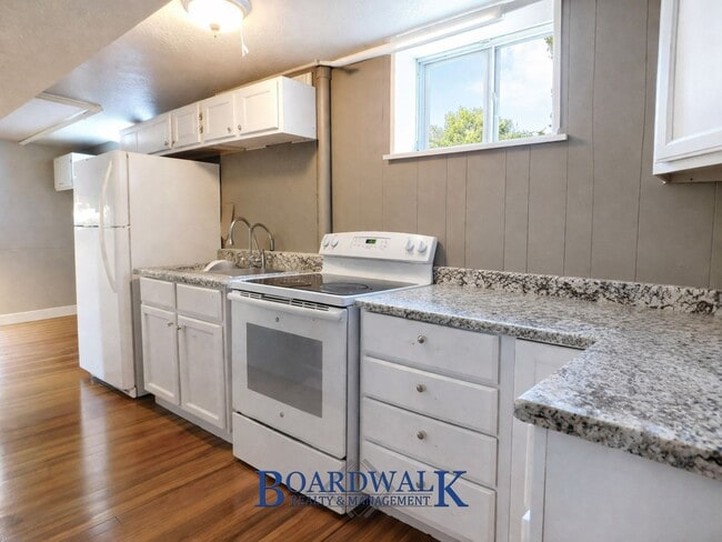 Photo - 2725 Lake St Unit 2725 S Lake St #2