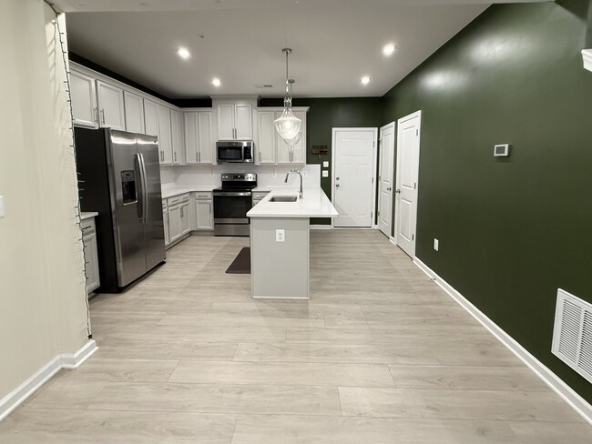 Photo - 803 Haversack Hunt Way Unidad #A