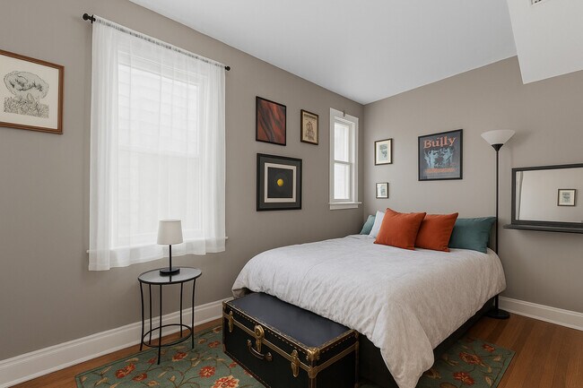 Photo - 2703 N Ridgeway Ave Unit 2