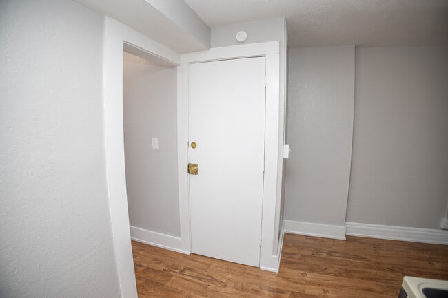 Photo - 312 Marshall St Unit 312 B