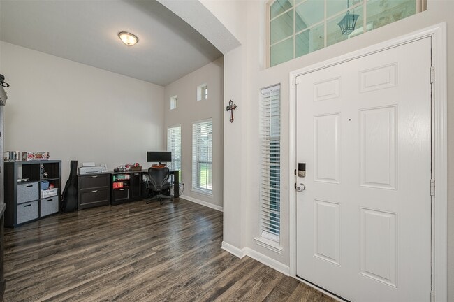 Photo - 2125 Stubbs Dr