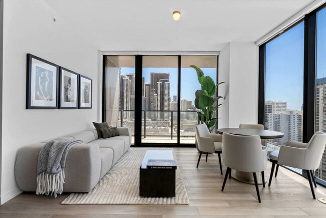 Building Photo - 20 NE 11th St Unit SI FL29-ID1579692P