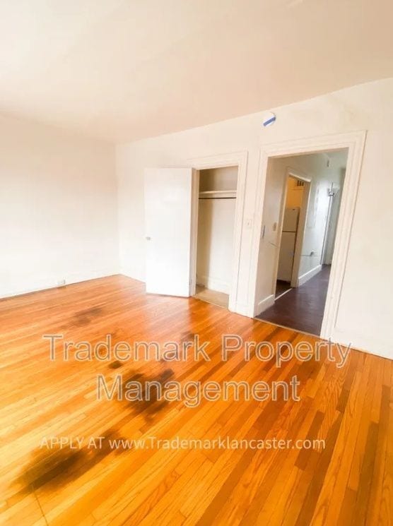 Photo - 517 W James St Unit 3