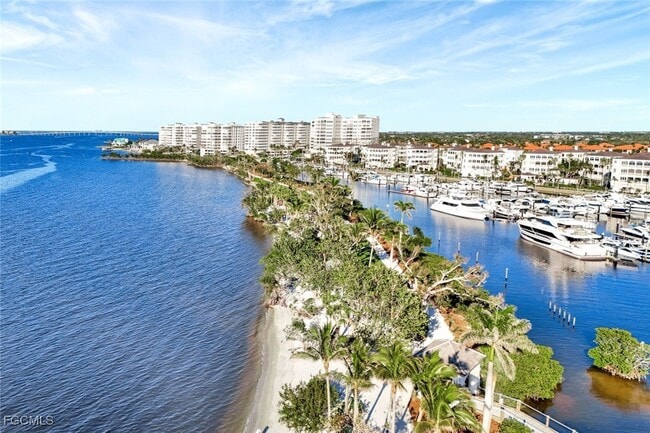 Photo - 14871 Crescent Cove Dr