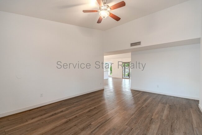 Photo - 6409 E Grandview Dr