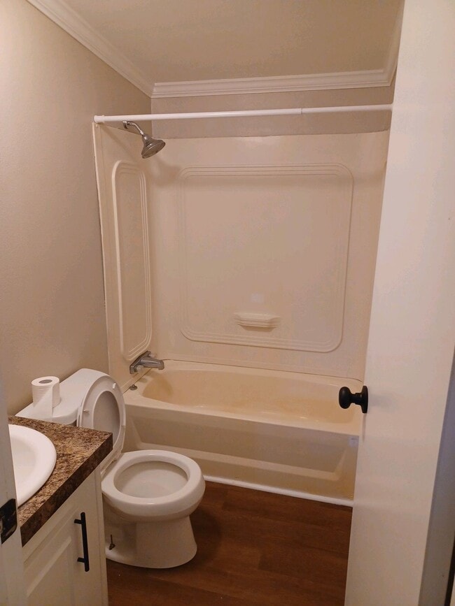 Photo - 890 Rough Edge Rd