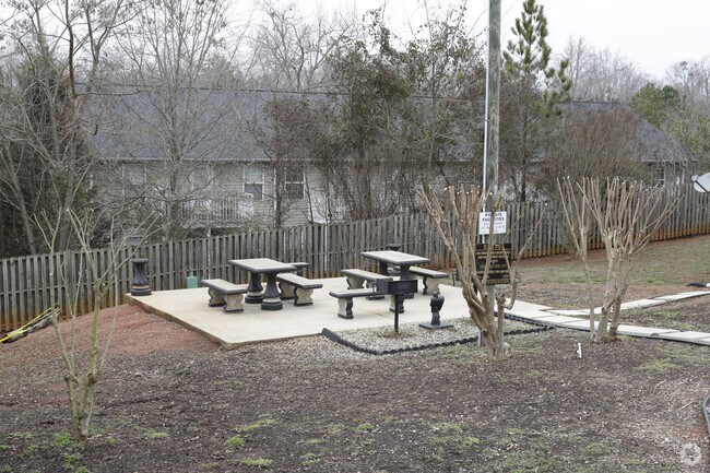 Photo - Newport Commons