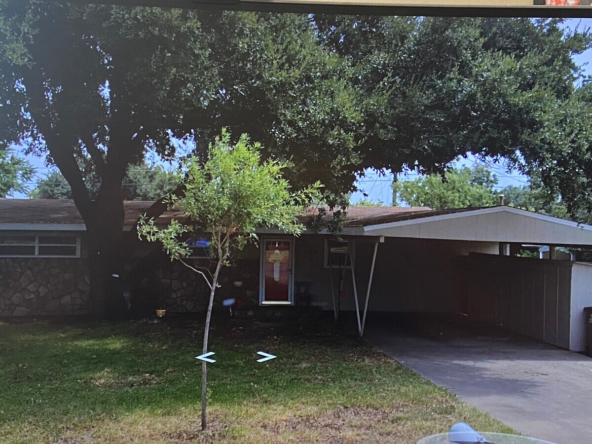 2507 University Ave Rental House Rental in San Angelo, TX