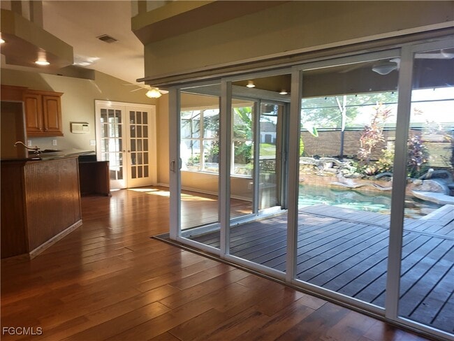 Photo - 2115 NW 3rd Ave