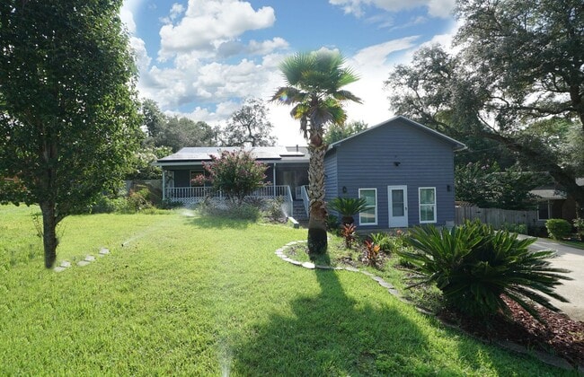 Photo - 504 Miller Ln
