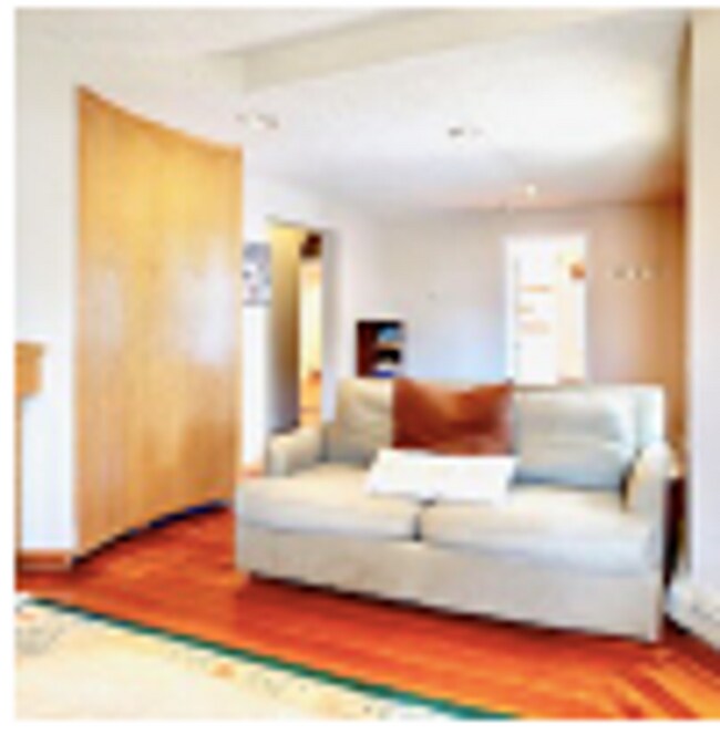 Photo - 25 Princeton St