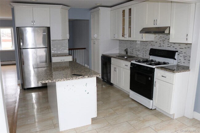 Photo - 7 Southpark Dr