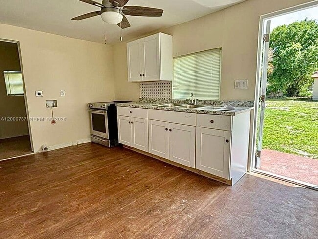 Photo - 514 N 27th St