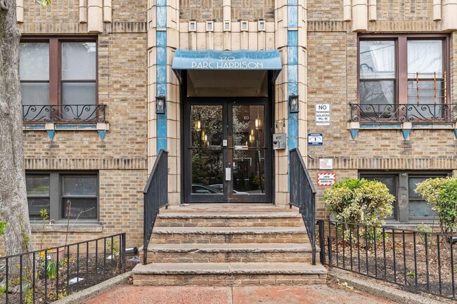 Photo - 270 Harrison Ave Unidad 209 Rental