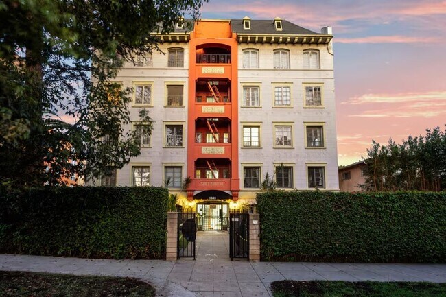 Photo - Alexandria Gramercy, LLC