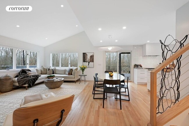 Photo - 15 Margaret Dr