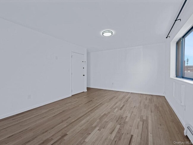 Photo - 214-16 40th Ave Unit 2nd Floor