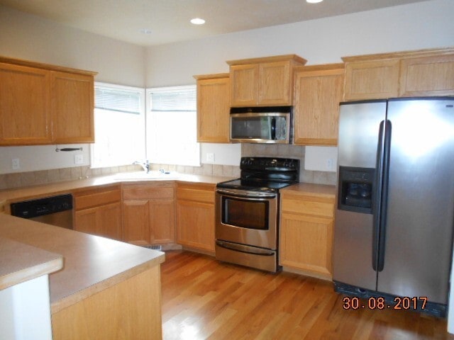 Photo - NE Meridian 4 Bedroom Home for Rent w 3 car garage