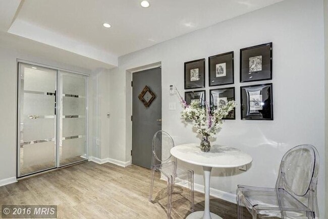 Photo - $500 Off for a lease start by 12/15 Availa...