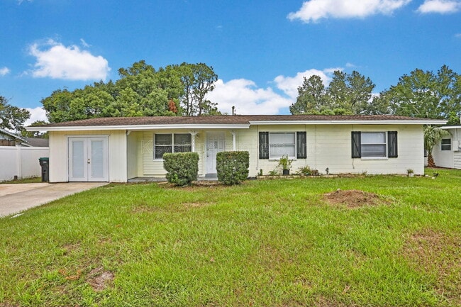 Building Photo - 2711 Aloma Ave