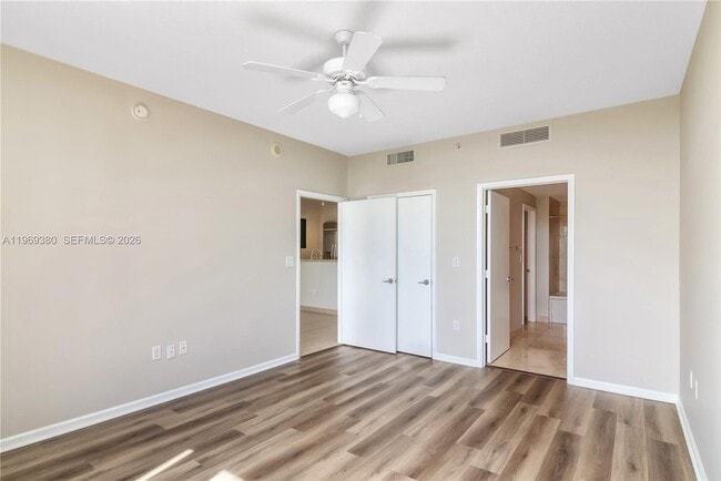 Photo - 550 Okeechobee Blvd Unit 527