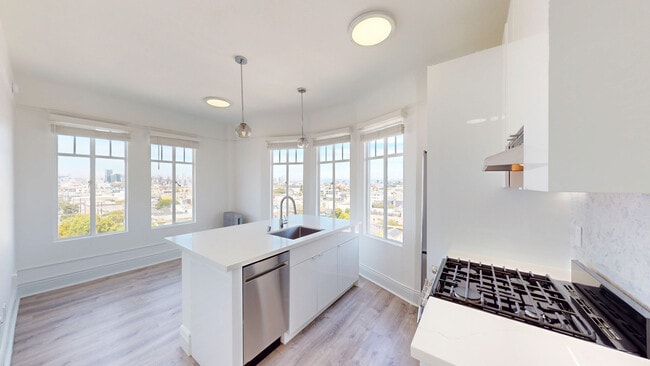 Photo - 3272 21st St Unit 602