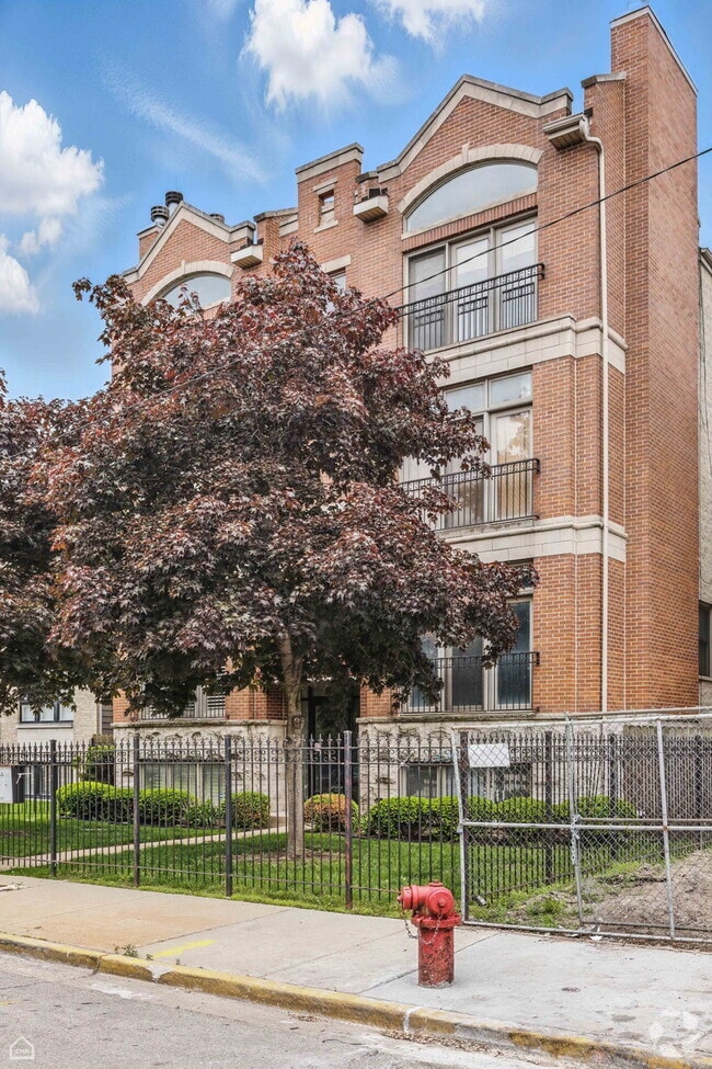 Building Photo - 4227 S Champlain Ave Unit 3S Rental