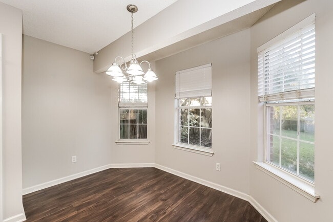 Photo - 2737 Breezy Ridge Trail