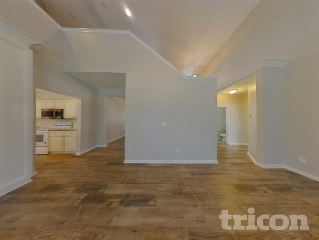 Photo - 9127 Dalmeny House Ln