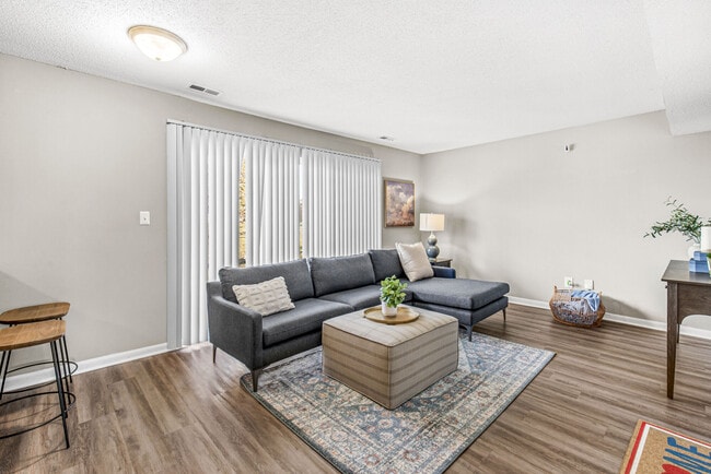 Photo - Oakbrook Village