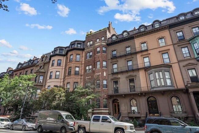 Photo - 125 Beacon St Condo Unit 5
