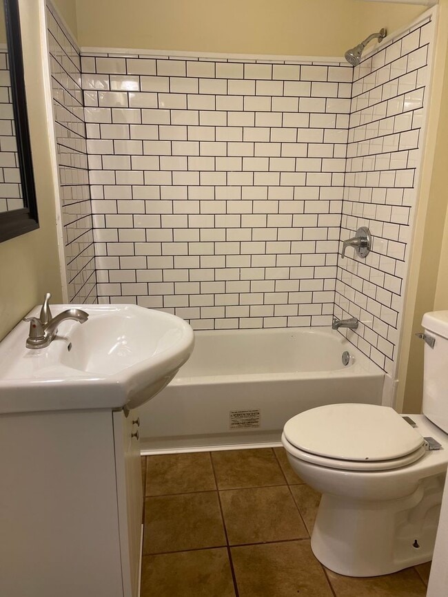 Photo - Cozy 2 bedroom remodeled home