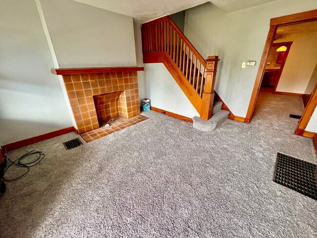 Photo - 3 Bed 1.5 Bath- Pittsburgh PA