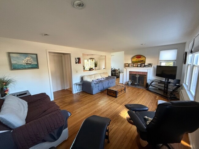 Photo - 32 Nipsah Rd