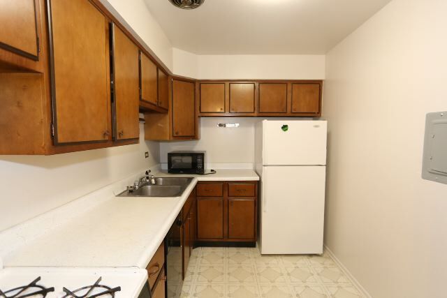 Photo - 675 W Wrightwood Ave Unidad 602