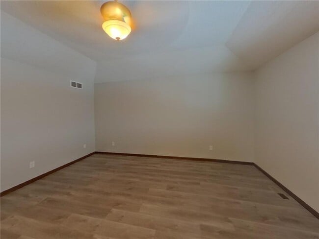 Photo - 1133 Rosemary Ln