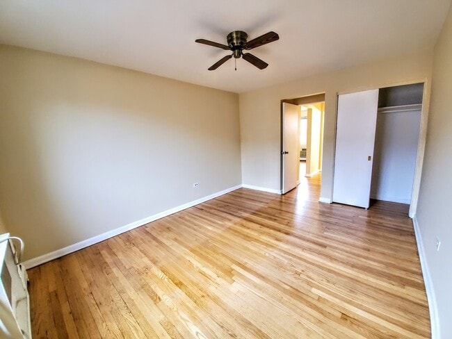 Photo - 2113 Howard St Unidad 2B