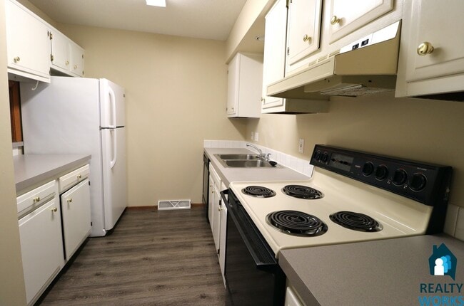 Photo - 4810-4812 Ginny Avenue Unit 4810 Ginny Avenue